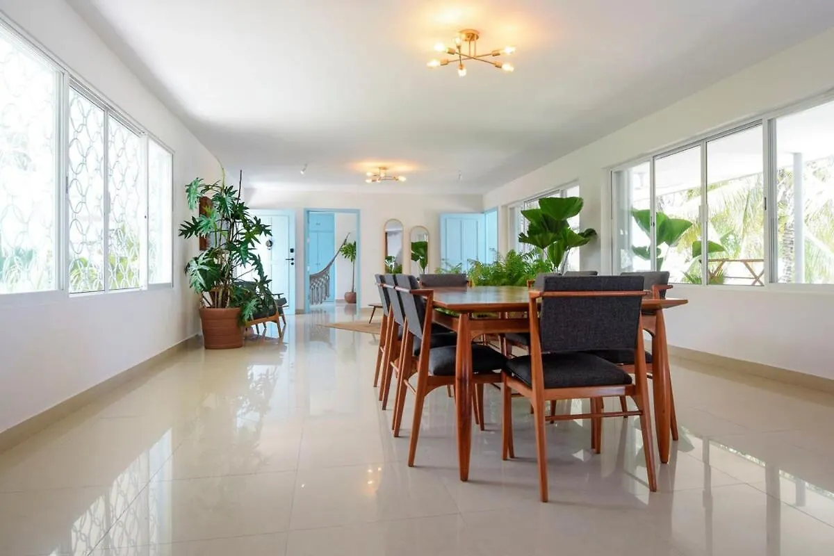 Gorgeous Beachfront Villa Cozumel Paradise