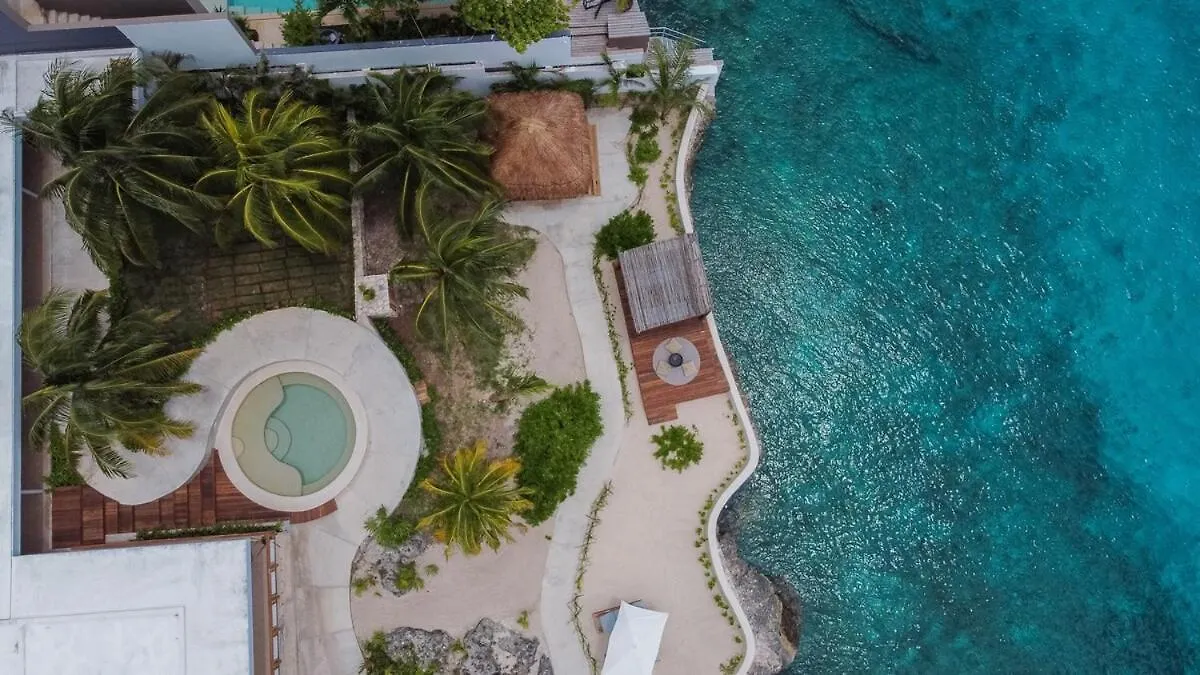 Gorgeous Beachfront Villa Cozumel Paradise